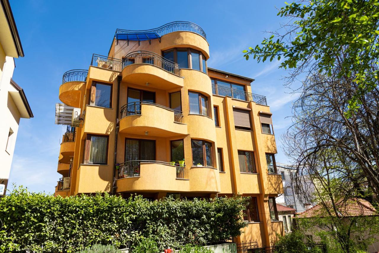 Lovely 1Bd Apartment Close To The Summer Theatre Plovdiv Exterior photo
